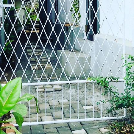 Bed and Breakfast Haus 35 Weligama Exterior foto